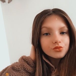 Meet your Posher, Riley